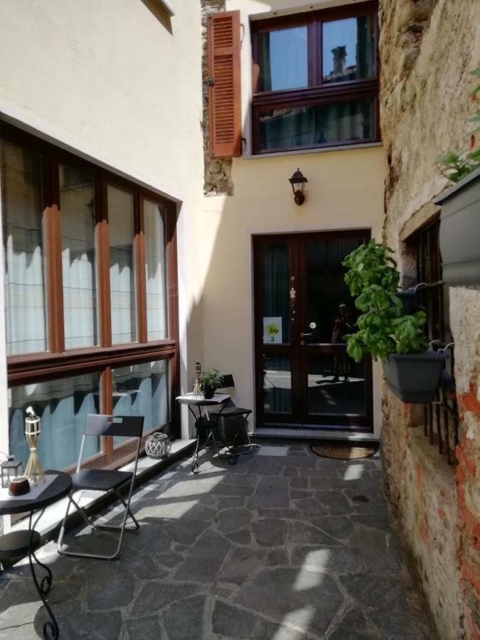 شقة Brovello-Carpugnino  في A Casa Di Sole المظهر الخارجي الصورة